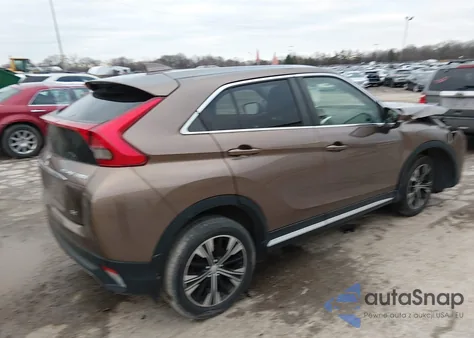 2018 Mitsubishi Eclipse Cross Se z USA, uszkodzony, nr VIN JA4AT5AA9JZ065209
